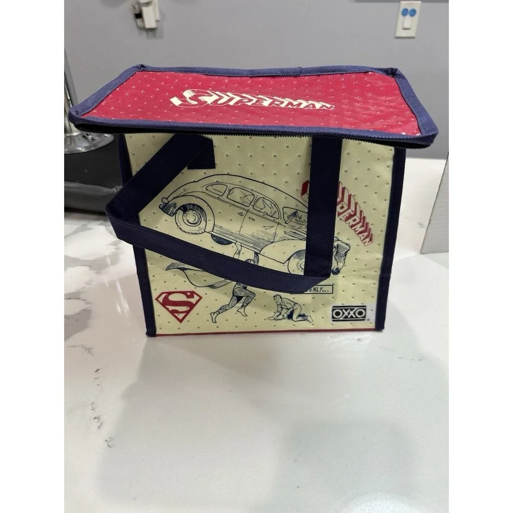 OXXO Superman Insulated Lunch Bag Zip, Kids Red/Blue/Beige Fabric